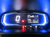 自発光式デジタルメーターブルーイルミネーションメーター。スピードメーターが大きくて見やすい!