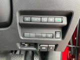 両側オートスライドドア付きで運転席からもスイッチ一つで開閉可能。純正のビルトインETC付き。