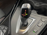 ●MTモード付きAT:通常は自動でおこなわれる変速(ギアチェンジ)をドライバーの操作によって意図的に変えられるシステムです。より一層普段のドライブをお楽しみいただけます!