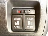 【問合せ:0749-27-4907】【両側パワースライドドア】スマートキーや運転席のスイッチで後席両側スライドドアの開閉が可能♪電動だから力を入れてドアを開ける必要が無く、小さなお子様でも簡単開閉。