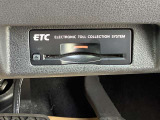ETC車載器付きです。