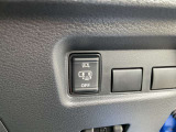 運転席のスイッチを操作すると後部のスライドドアを開閉することができるんです。
