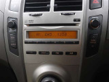 オーディオは純正CDラジオ装備!純正だからインパネにジャストフィットしています。