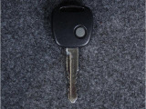 【キーレス】ドアの施錠・開錠が簡単で便利なキーレスエントリーです。お近くのスズキ自販島根までお越しください。