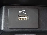 USBポートは充電にも対応