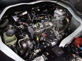 1GD-FTV型 2.754L 直4 DOHCディーゼルターボエンジン搭載、FR駆動です。