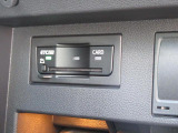 グローブボックス内にはETC車載器があります。