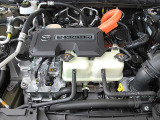 e-SKYACTIV R-EV はロータリーエンジンを発電用として搭載したPHEV システムです。