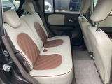 ◆◆◆後部座席も当然、綺麗・清潔に仕上げております。内装の綺麗なお車は気持ちが良いですし、コンディションのいい車が多いです。前のユーザーが丁寧に使っていた証拠です。