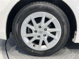 【タイヤ・ホイール】205/60R16の純正アルミタイヤになります。スタッドレスタイヤもこのサイズをお求め下さい。