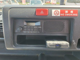 AM/FMラジオが装着されています。