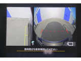 デジタルマルチビューモニター。(フロント、サイド、リヤ)フロントグリル、助手席ドアミラー、リヤゲートに装備されたカメラ映像を11.6インチセンターインフォメーションディスプレイに表示。