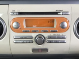 好きな音楽を聞きながら、ドライブはいかかですか?CDチューナー搭載。