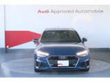 Audiの象徴であるシングルフレームグリルをよりワイドで低くシャープなデザインとすることでワイド&ローのフォルムを協調しています。