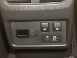 【エアコン独立温度調整機能】乗員に合わせて温度設定ができるエアコン独立温度調整機能を運転席、助手席、後席に装備!