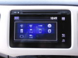 フルセグTV、DVD、CD、ラジオ、HDMI接続、USBオーディオ、Bluetoothオーディオで車内快適に過ごして頂けます
