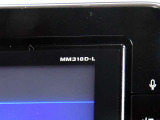 9インチ大画面の日産純正ナビゲーションMM318D-Lが付いています。
