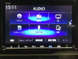 ワイド画面のナビゲーションはフルセグTV、インターナビ対応のGathers純正メモリーナビを搭載しています。Bluetoothオーディオ機能がありますので、スマートフォンなどの音楽も再生できます。