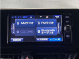 Bluetooth対応、CD/DVD再生機能付き。お好きな音楽を聴きながらのドライブは楽しいですよね〜♪
