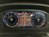 大型ディスプレイによるフルデジタルメータークラスター「Degital Cookpit Pro」。VWが誇る先進装備が、快適なドライビングをサポートします。