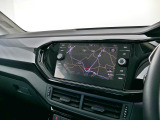 純正オプションである”Discover Pro”8インチの大画面で、車両を総合的に管理するインフォテイメントシステムです。