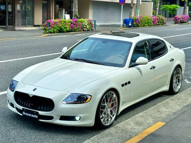 中古車 マセラティ クアトロポルテ S HYPER-FORGED21in