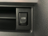 USB接続端子