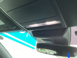 車内もLED照明で夜間時も明るくはっきり確認できます。
