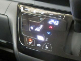 ■温度設定をしておけばいつでも快適な車内温度を維持できるオートエアコン!