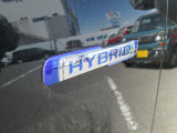 HYBRID車です!アイドリングストップとハイブリッドで低燃費◎