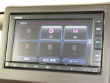 ナビゲーションはギャザズメモリーナビ(VXM-215Ci)を装着しております。AM、FM、CD、Bluetoothがご使用いただけます。初めて訪れた場所でも安心ですね!