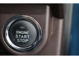 ■プッシュスタート■エンジンの始動はブレーキを踏みながらこのボタンを押すだけでOK♪