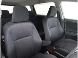 【フロントシート】左右のフロントシートにはサイドエアバック機能が付いています。