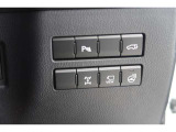 【パワーバックドア】車内に設置したスイッチやパワーバックドアのスイッチを押すことで、リアゲートの開閉が自動!!