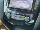 運転席と助手席それぞれにお好みの温度を設定することができる、左右独立温度調整機能付フルオートエアコンを装備しています。