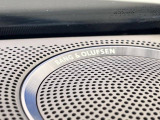 ●Bang&Olufsenサウンドシステム:高いインテリア性が特徴のプレミアムサウンドシステムを装備しており、高品質かつ臨場感のある音楽を車内でお楽しみいただけます。