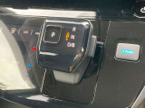 電気自動車およびe-POWER車特有の、軽い操作感なシフトレバー。