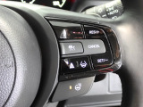 Honda SENSING衝突軽減ブレーキ(CMBS)ACC(アクティブ・クルーズ・コントロール)LKAS(車線維持支援システム)路外逸脱抑制機能、誤発進抑制機能、先行車発進お知らせ機能、標識認識機能