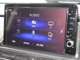 ナビゲーションはギャザズ10インチメモリーナビ(VXU-217DYi)を装着しております。AM、FM、CD、DVD再生、Bluetooth、音楽録音再生、フルセグTVがご使用いただけます。