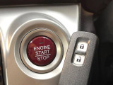 【問合せ:0749-27-4907】【Hondaスマートキー】カバンやポケットに入れたままでもドアの施錠・解錠が可能なスマートキーを装備。