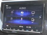ナビゲーションはギャザズ9インチメモリーナビ(VXM-187VFNi)を装着しております。AM、FM、CD、DVD再生、Bluetooth、音楽録音再生、フルセグTVがご使用いただけます。