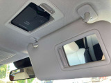 ETC車載機は運転席のバイザー裏に取り付けられております。これはマツダの特許にての取り付けで、盗難防止に役立ちますし、邪魔になる事にもなりません!