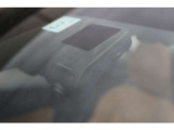 【オプション装着品】ボルボ純正・駐車監視機能付の前後ドライブレコーダーを装備(参考価格:17万円)