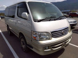 ハイエース 3.0 リビングサルーンEX ディーゼル 4WD 