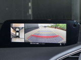 360度ビューモニター 4つのカメラで前後左右、俯瞰映像を表示、ドライバーからは見えない領域の危険認知をサポートするシステムを搭載しています。目視確認を忘れずにお願いします★☆★☆