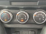 【オートエアコン】車内温度を感知して自動で温度調整をしてくれるのでいつでも快適な車内空間を創り上げます!//