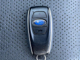 【スマートキー】ボタンを押すだけで、ドアの開閉とエンジン始動が可能です!セキュリティをつければ防犯などお車をしっかり守れます!