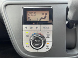【 オートエアコン 】車内温度を感知して自動で温度調整をしてくれるのでいつでも快適な車内空間を創り上げます!//