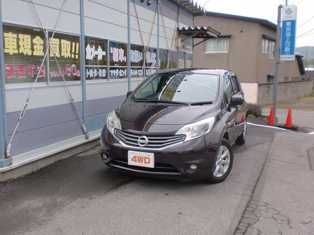 ノート 1.2 X FOUR 4WD 