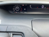 アドバンスドドライブアシストディスプレイ(7インチカラーディスプレイ)(ドライビングコンピューター付、時計、外気温表示)